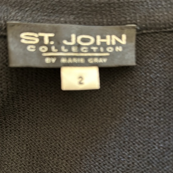 ST JOHN COLLECTION By Marie Gray beautiful blazer in excellent condition. - Picture 5 of 8